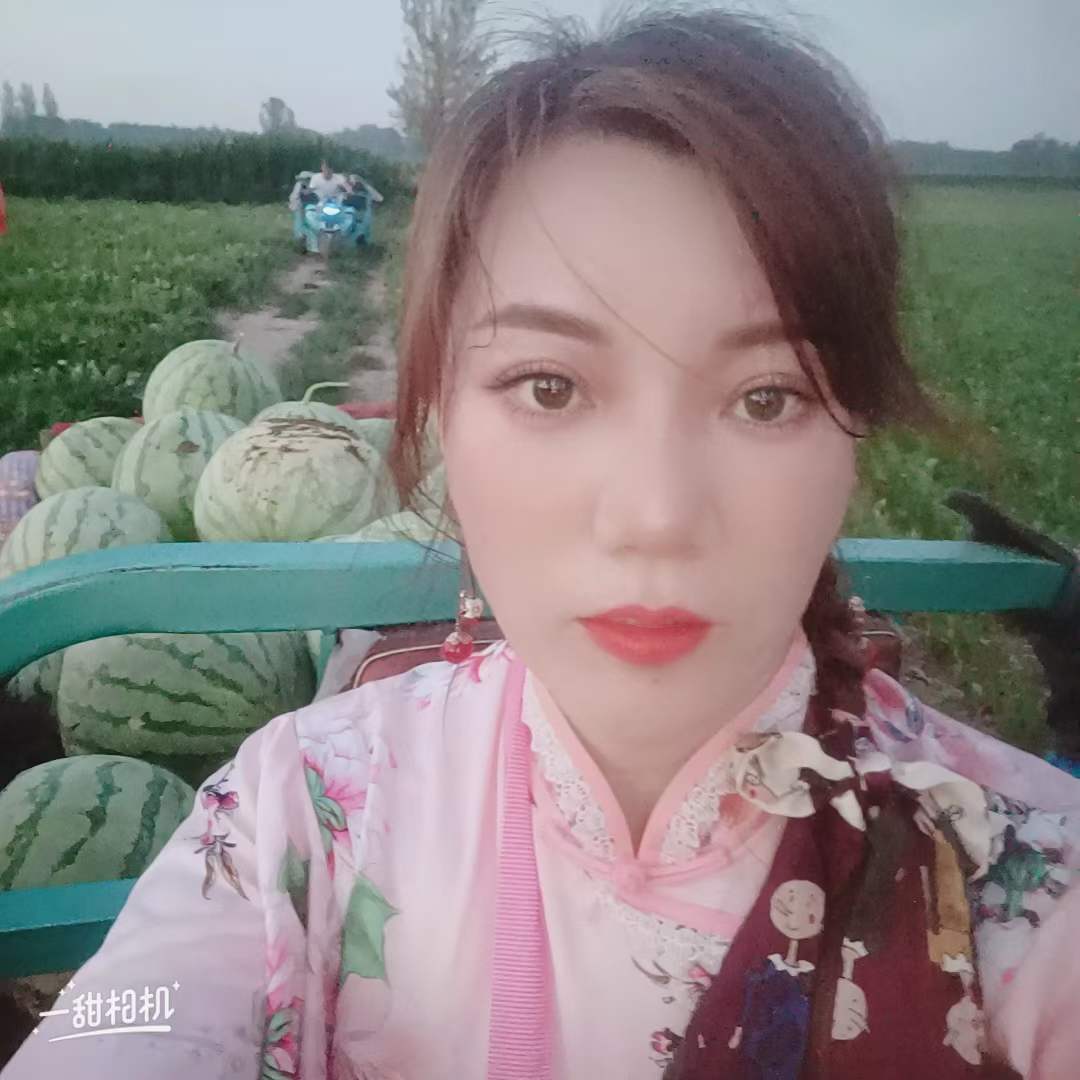 深圳龙华蓝玫瑰莞式全套服务